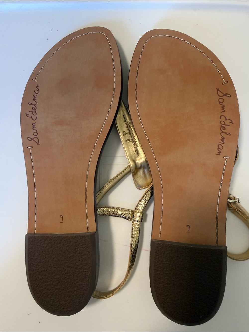 Sam Edelman Metallic Gold T-Strap Gigi Sandals. 9 - Picture 4 of 4